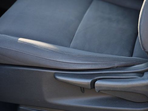 Used 2022 Nissan Frontier S w/ Technology Package image 13