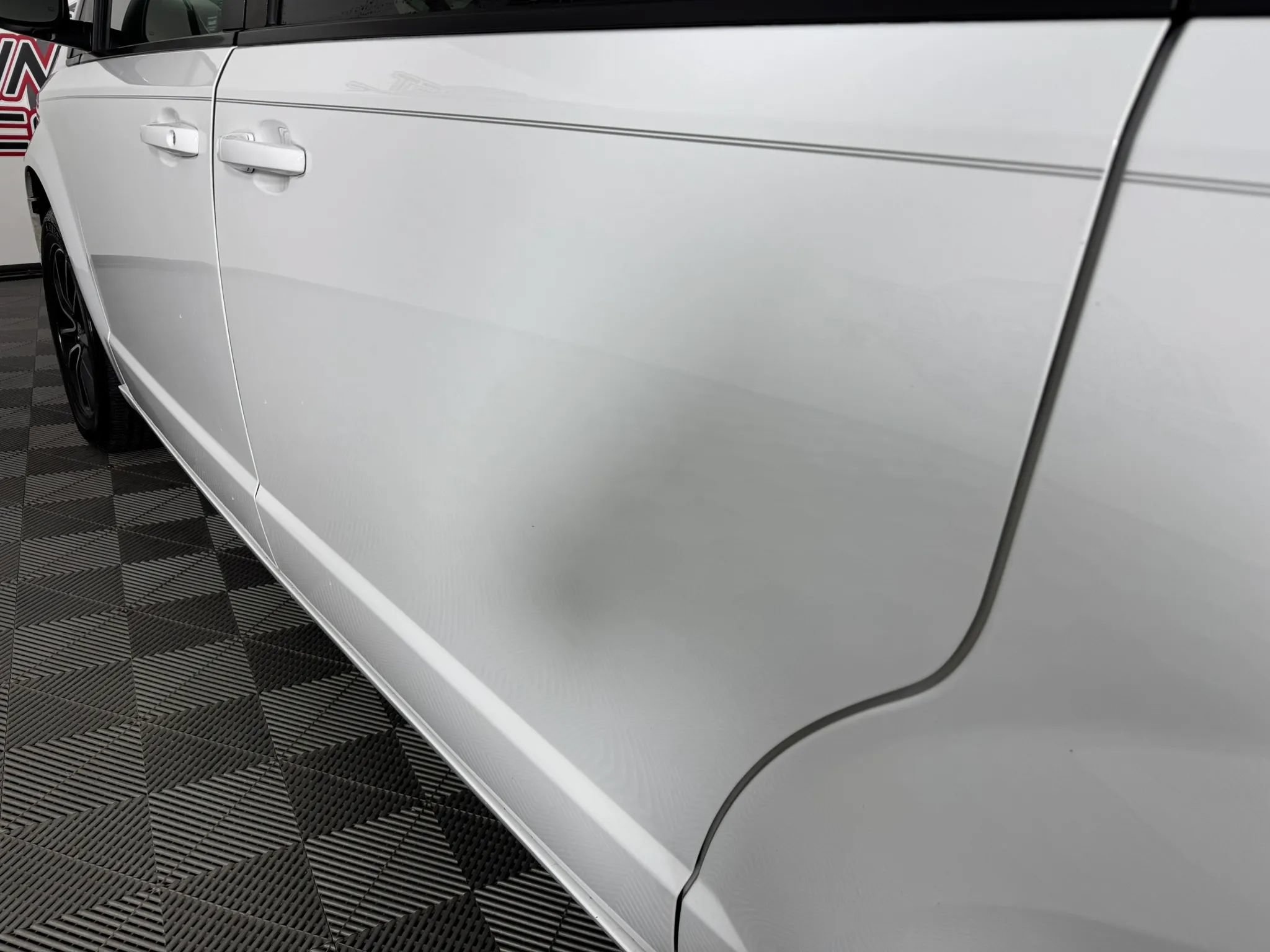 Used 2018 Dodge Grand Caravan GT FWD image 22