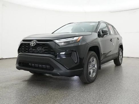 New 2025 Toyota RAV4 XLE image 32