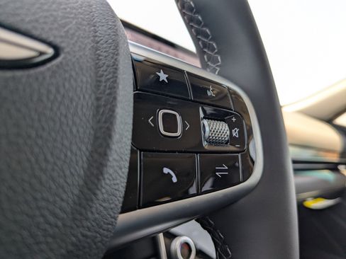 Used 2025 Genesis GV80 2.5T Select image 21