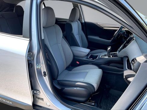 Certified 2024 Subaru Outback Premium AWD/4WD image 7