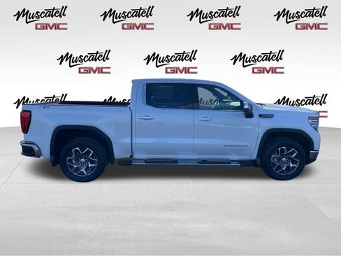 New 2026 GMC Sierra 1500 SLT w/ SLT Premium Package AWD/4WD image 4