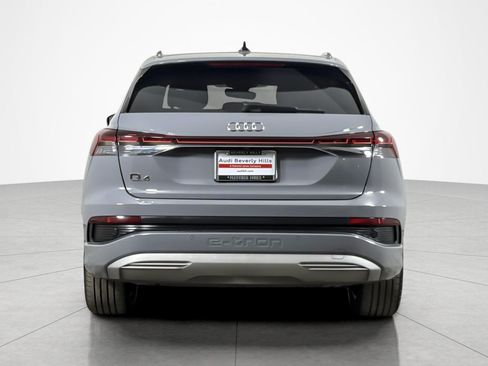 Used 2023 Audi Q4 e-tron Premium Plus w/ Premium Plus RWD image 4