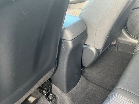 Used 2025 Kia Soul LX w/ LX Technology Package image 23