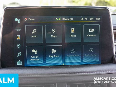 Used 2024 Chevrolet Suburban LT RWD image 36