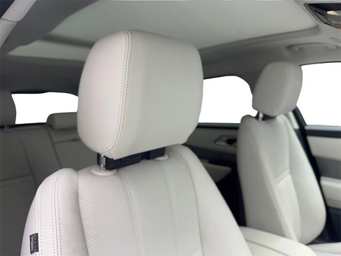 Used 2023 Land Rover Range Rover Velar S image 46