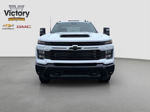 Used 2024 Chevrolet Silverado 2500 Custom w/ Custom Value Package AWD/4WD image 25