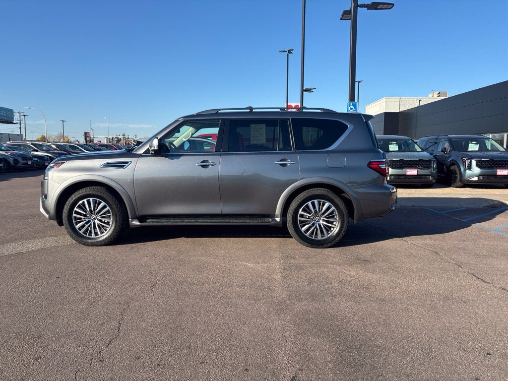 Used 2023 Nissan Armada SL w/ Cargo Package AWD/4WD image 8