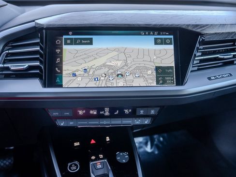 Used 2024 Audi Q4 e-tron Premium Plus image 10