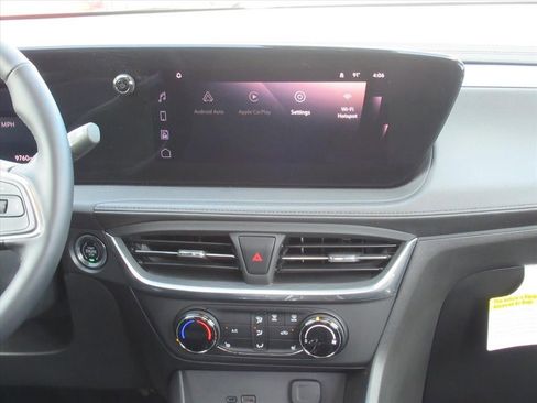 Used 2024 Buick Encore GX Preferred w/ Comfort Package FWD image 15
