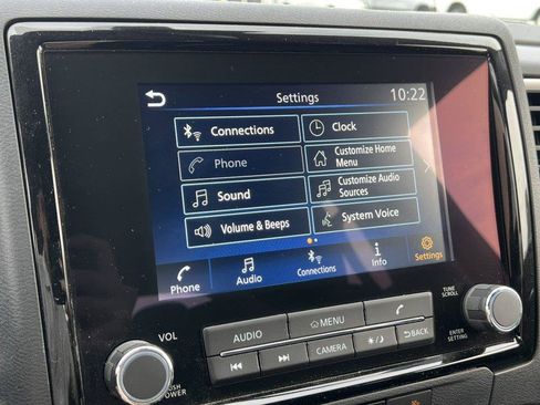 Used 2024 Nissan Frontier SV w/ Technology Package AWD/4WD image 27