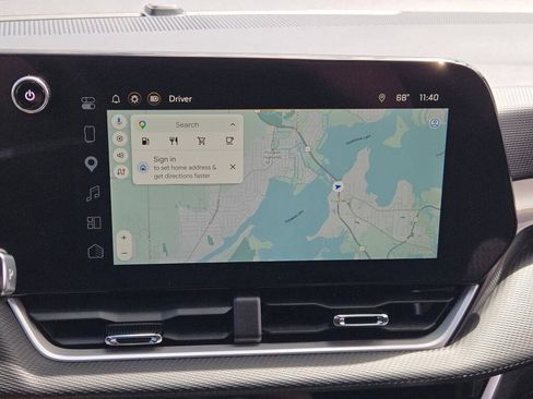 Certified 2026 Chevrolet Equinox LT w/ Safety and Technology Package AWD/4WD image 28