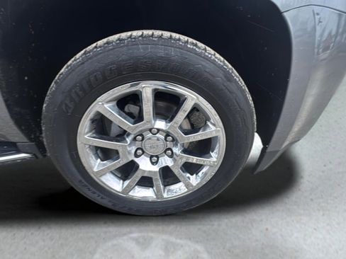 Used 2019 GMC Yukon Denali w/ Open Road Package image 17