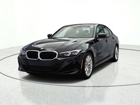 Used 2023 BMW 330e xDrive w/ Driving Assistance Package AWD/4WD image 2