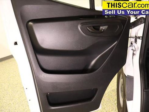 Used 2020 Mercedes-Benz Sprinter 2500 image 34