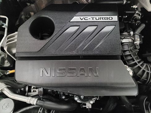 Used 2023 Nissan Rogue SV FWD image 30