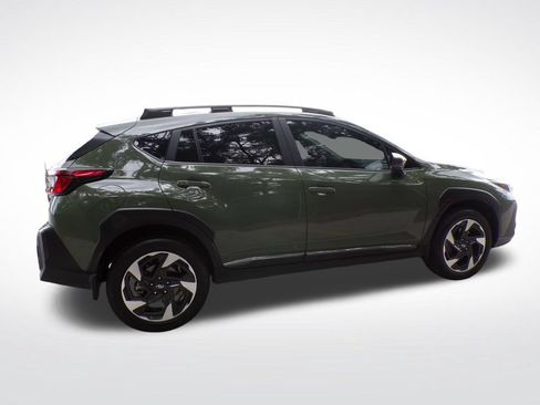 Used 2024 Subaru Crosstrek 2.5i Limited w/ Crosstrek Mirror Package AWD/4WD image 8