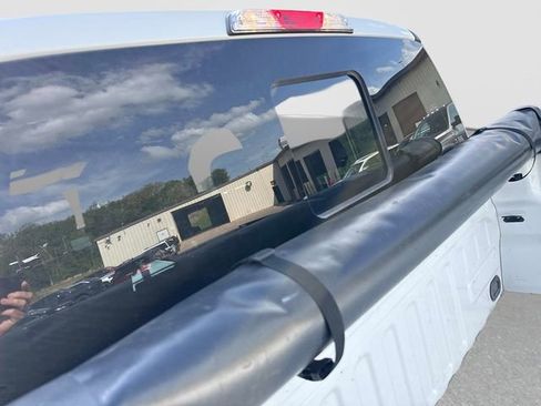 Used 2017 Ford F150 XLT w/ Equipment Group 302A Luxury image 19