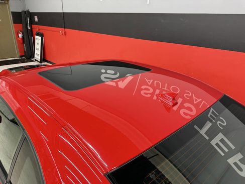 Used 2015 Chevrolet Camaro ZL1 RWD image 16