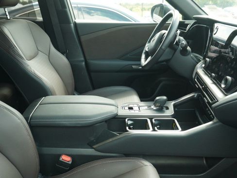 Used 2025 Lexus TX 350 AWD w/ Technology Package image 11