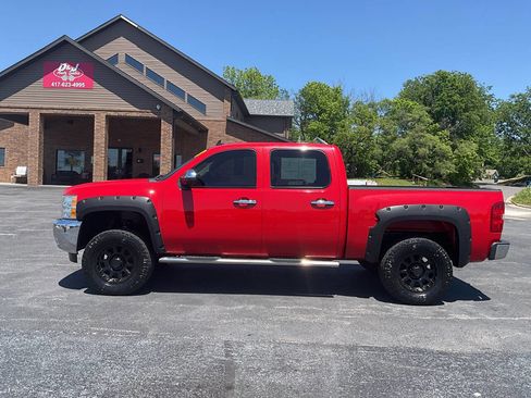 Used 2013 Chevrolet Silverado 1500 LT AWD/4WD image 2