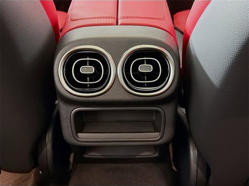 New 2026 Mercedes-Benz GLC 300 4MATIC image 28