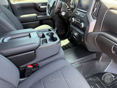 Used 2022 GMC Sierra 2500 Pro w/ Convenience Package RWD image 13