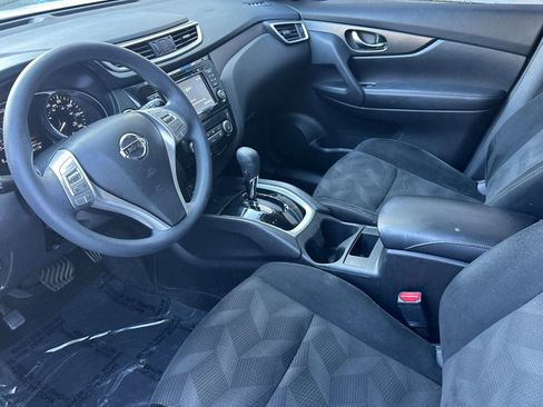 Used 2014 Nissan Rogue SV w/ SV Premium Package image 11