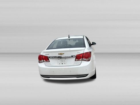 Used 2013 Chevrolet Cruze LTZ w/ Enhanced Safety Package FWD image 4