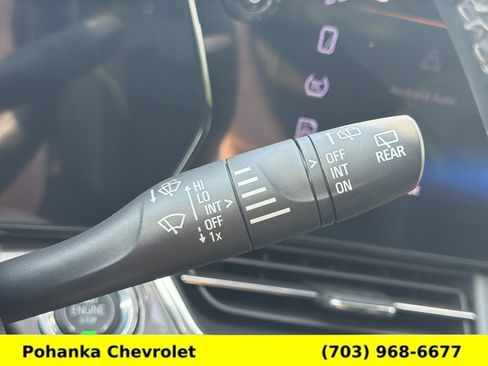 Used 2025 Chevrolet Trax ACTIV w/ Sunroof Package FWD image 11
