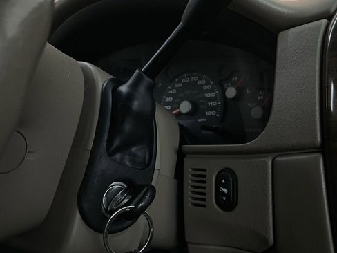 Used 2004 Ford Explorer Eddie Bauer image 22