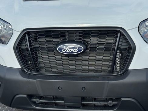 New 2026 Ford Transit 250 148 Medium Roof Extended AWD image 5