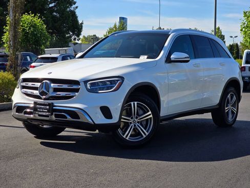 Used 2020 Mercedes-Benz GLC 300 4MATIC image 1