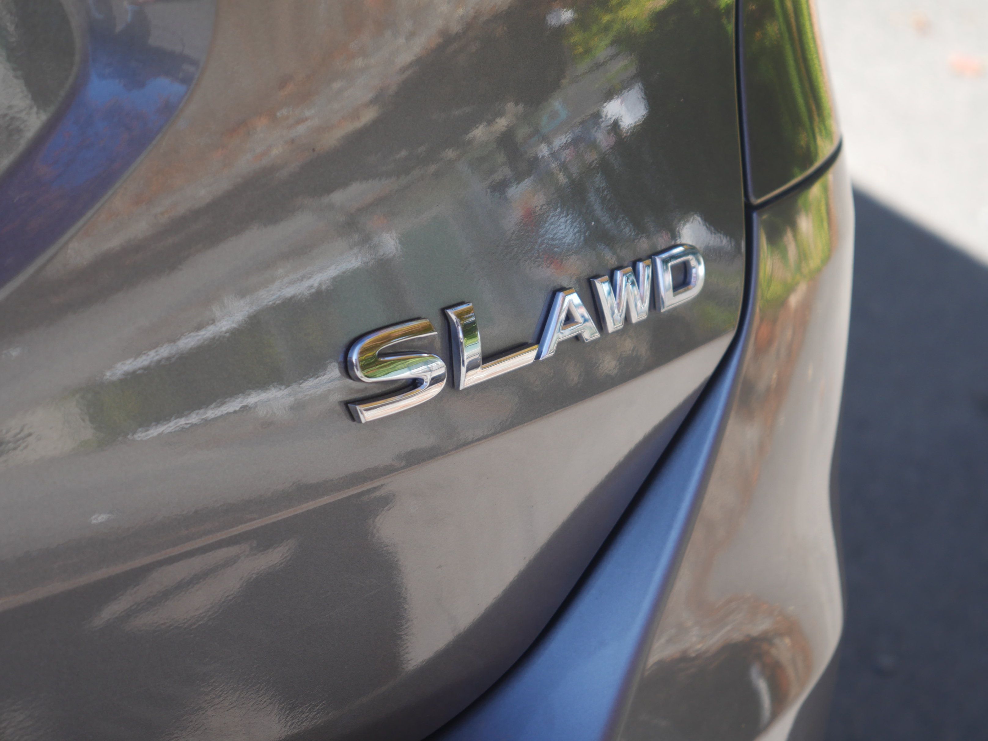 Used 2015 Nissan Rogue SL w/ SL Premium Package AWD/4WD image 19