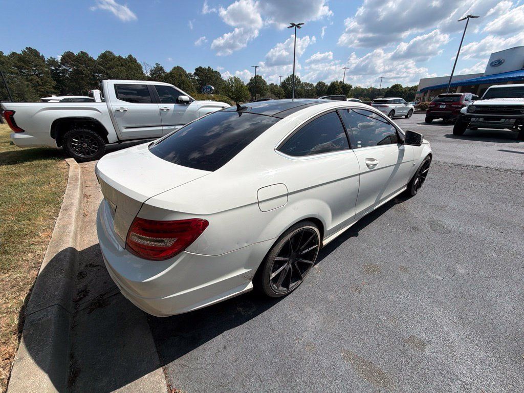Used 2012 Mercedes-Benz C 250 Coupe image 11