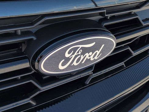 New 2026 Ford Expedition Max Active RWD image 17