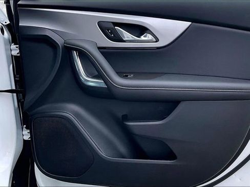 Used 2023 Chevrolet Blazer LT image 27