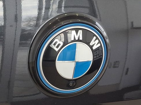 Certified 2025 BMW iX xDrive50 w/ Premium Package image 35