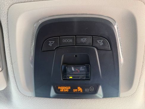 Used 2024 Toyota Corolla LE FWD image 19