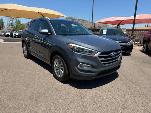 Used 2018 Hyundai Tucson SEL FWD image 3
