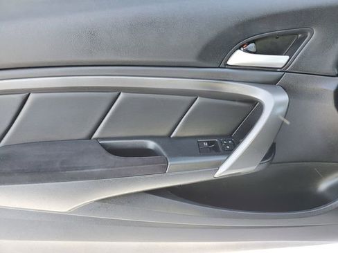 Used 2009 Honda Accord LX-S image 14