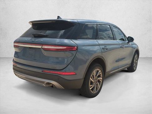 Used 2023 Lincoln Corsair FWD image 5