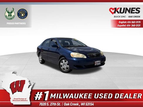 Used 2005 Toyota Corolla LE FWD image 1