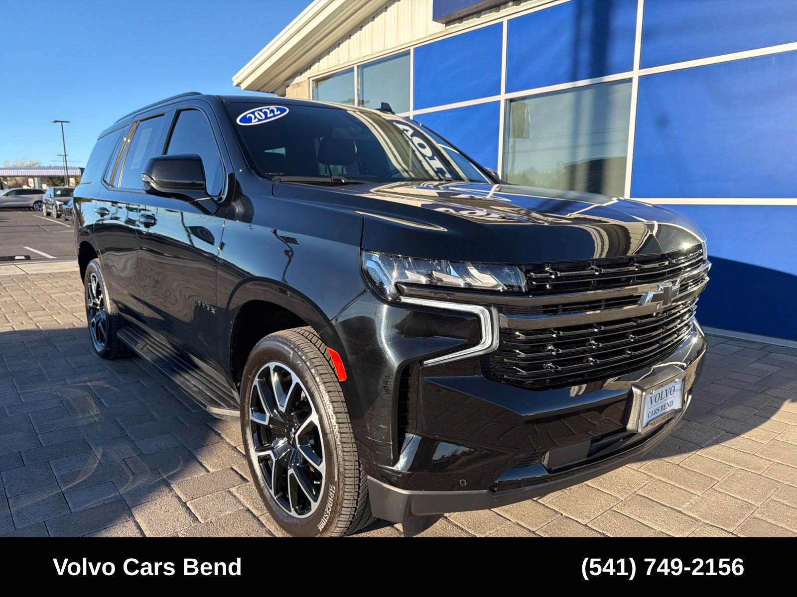 Used 2022 Chevrolet Tahoe RST w/ Luxury Package AWD/4WD image 2