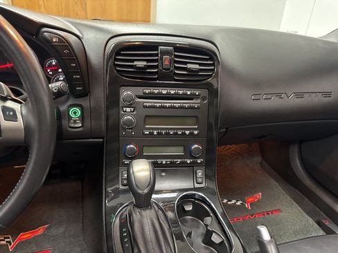 Used 2008 Chevrolet Corvette Coupe w/ Preferred Equipment Group RWD image 15