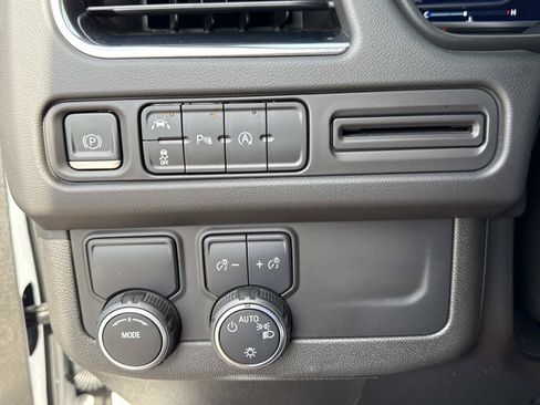 Used 2023 Chevrolet Tahoe RST RWD image 30