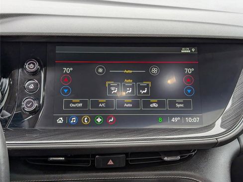 Used 2023 Buick Envision Essence w/ Sport Touring Package image 31