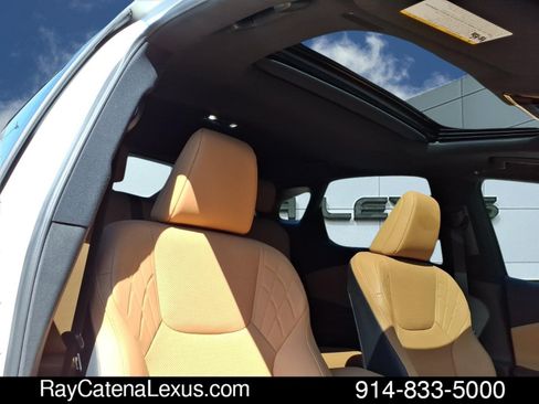 Certified 2023 Lexus RX 350 Premium w/ Accessory Package AWD/4WD image 23