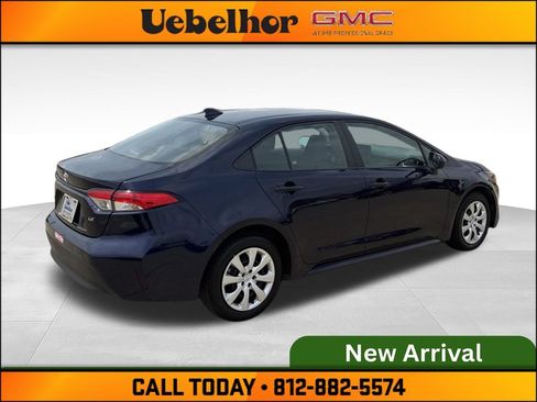 Used 2024 Toyota Corolla LE FWD image 7