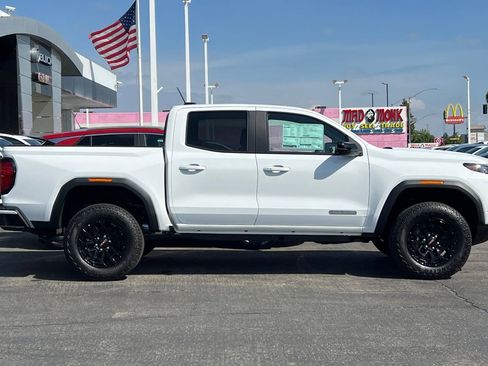 New 2026 GMC Canyon Elevation RWD image 4